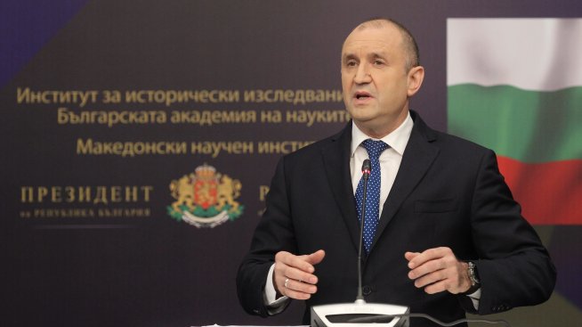 Радев: Ще насроча консултациите за съставяне на правителство за следващата седмица