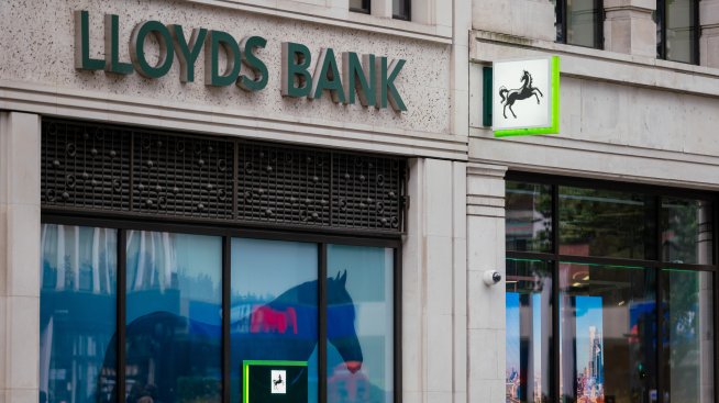 Lloyds отчете по-добри от очакваното резултати за третото тримесечие