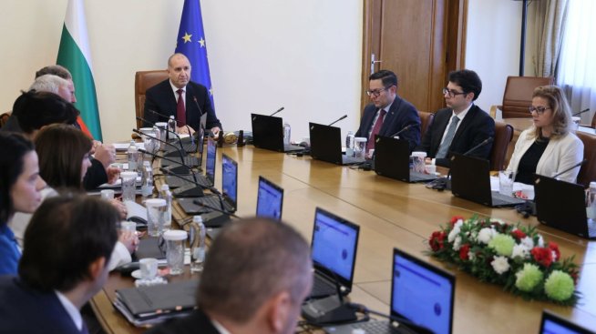 България няма да подкрепя финансово Украйна през тази година