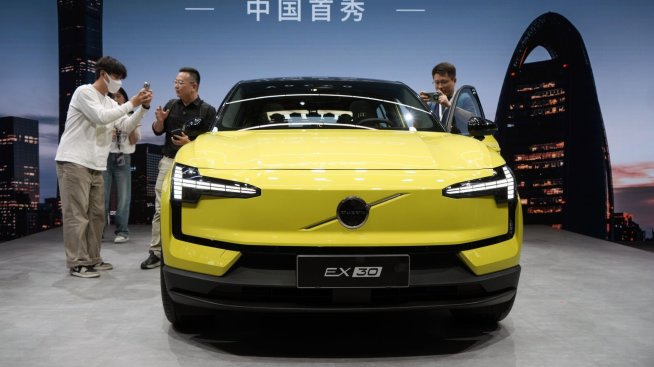 Volvo прехвърля производството на електромобили от Китай в Белгия