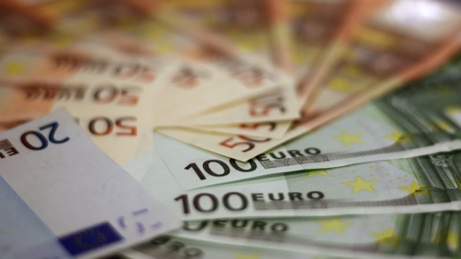 Финансовото министерство очаква дефицитът към юни да достигне 1,9% от БВП