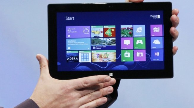 Microsoft представи Windows 8 и таблета Surface