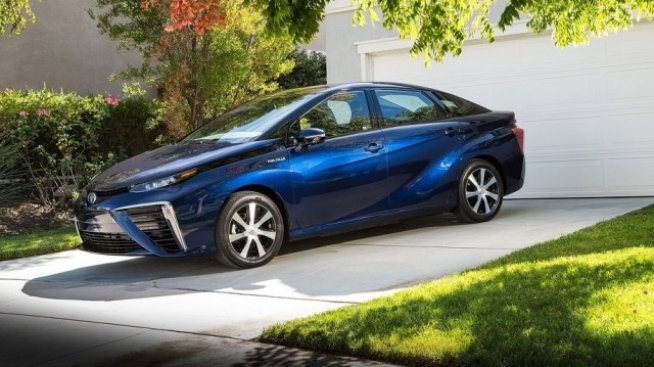 Toyota оглави поредна класация на най-скъпите автомобилни марки