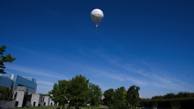 Китай: Балонът, който не се пука