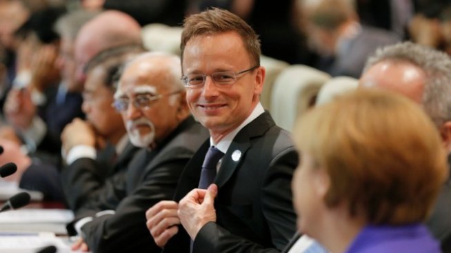 Сиярто: ЕС няма обща стратегия за Brexit и се нуждае от време 