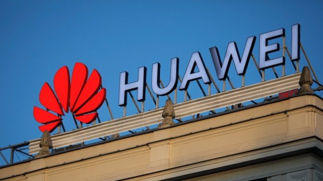 Кънев: Отстъпките пред Huawei са изненада