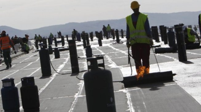 Пет фирми подадоха жалби срещу избора на строител на 10 км от "Хемус"