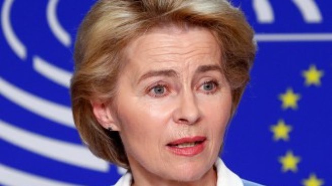 Фон дер Лайен обеща реформи преди гласуването на номинацията й от ЕП