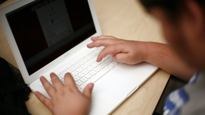 Експерт: Цифровите технологии навлизат все по-сериозно в образованието