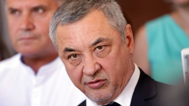 НФСБ: Позорно е да се използват болни деца за комерсиални и политически цели