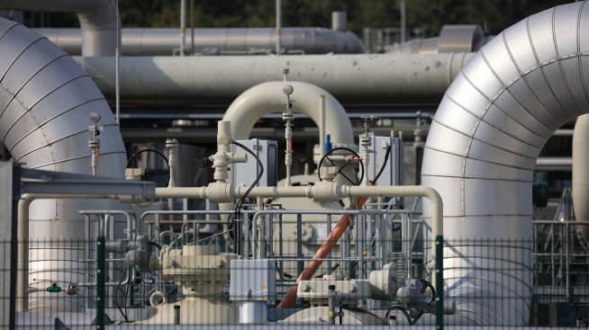 Газът поевтинява, докато Европа напредва с нагнетяването на суровината в хранилищата 