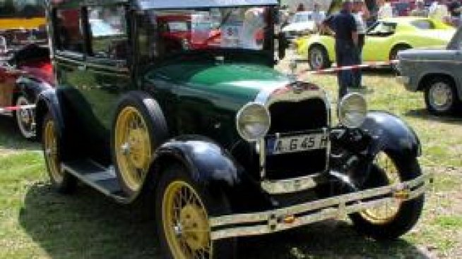 Гангстерски Ford A бе продаден за 165 хил. долара