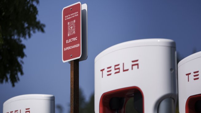 Технологията за зареждане на Tesla се превръща в стандарт за Северна Америка