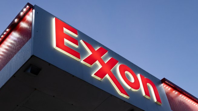 Exxon и Chevron надминаха очакванията за печалбите на фона на поскъпването на петрола