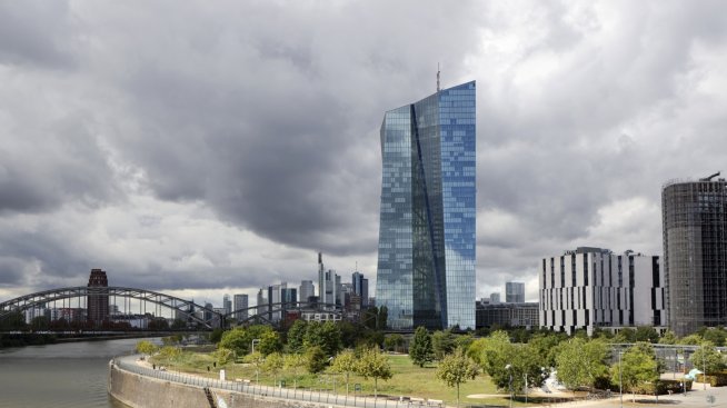 ЕЦБ: Банките трябва да се подготвят за ръст на лошите заеми