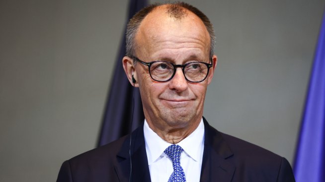 Мерц предотврати крах на правителството с одобрение на закона за пенсиите 