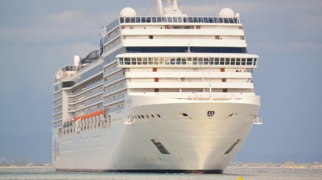 Круизите в Барселона се движат без промени след атентата