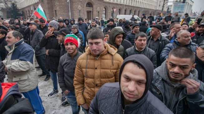 Експерт: България трябва да интегрира ромите в пазара на труда