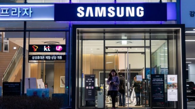 Samsung назначи нов директор на мобилното си звено, за да се бори с Huawei