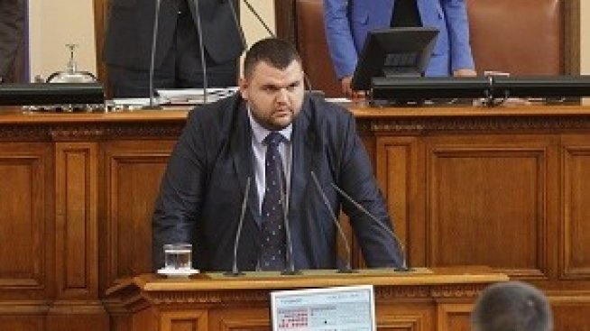 КС: Искането на президента по казуса "Пеевски" е недопустимо