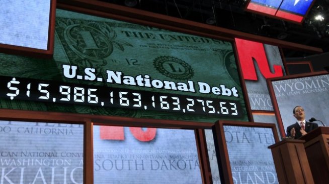Дългът на САЩ надхвърли 16 трлн. долара