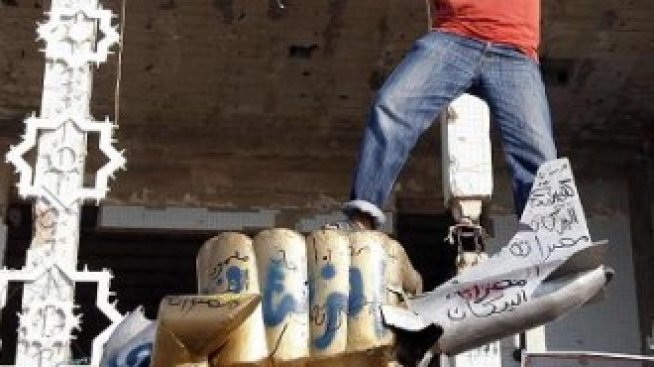 Изоставените крайбрежни вили на клана Кадафи разкриват охолство и лукс