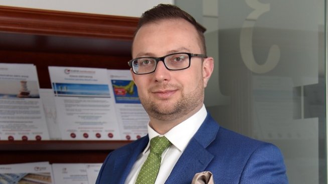 И. Пенев: Спирането на срочните депозити увеличава интереса към взаимните фондове