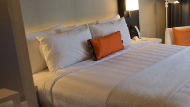 Хотели в САЩ превръщат стаи в офиси, за да привличат клиенти