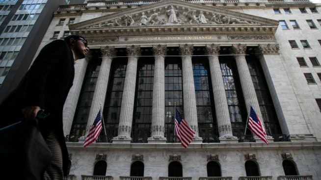 S&P 500 се покачва след 6-дневния спад*