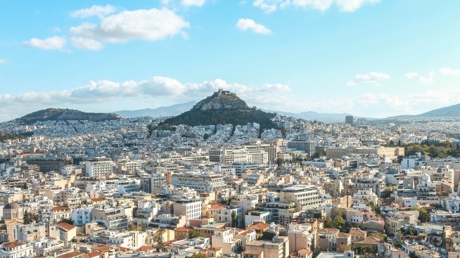 Средно по 156 нови предприятия дневно са откривани в Гърция миналата година