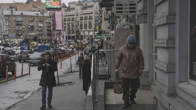 Икономиките в ЦИЕ ще ускорят растежа през 2025 г., ако Тръмп не ги препъне