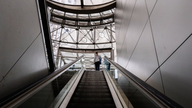 Годишният ръст на икономиката в ЕС и еврозоната продължава да отслабва