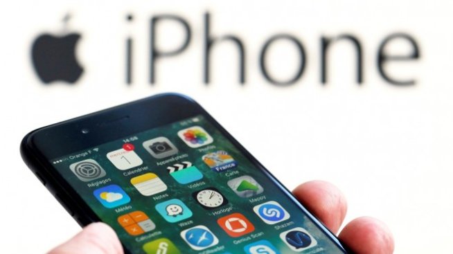 Apple заплаши да махне приложения от App Store заради нарушения