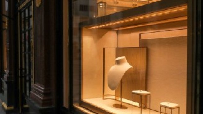 Търговските улици във Великобритания се опразват с най-бързия темп в историята