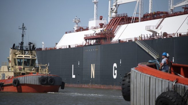Русия разширява производството на втечнен газ в очакване на купувачи