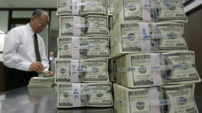 Саудитски и руски инвеститори разпродават американските си активи