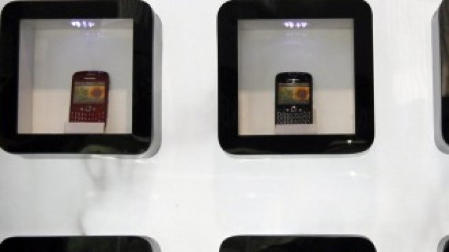 RIM умилостивява клиентите си с безплатни приложения 