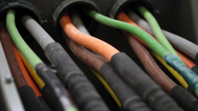 AT&T копира Google с мащабни планове за бърз интернет