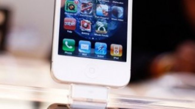 Bloomberg: iPhone 5 ще има 8MP камера