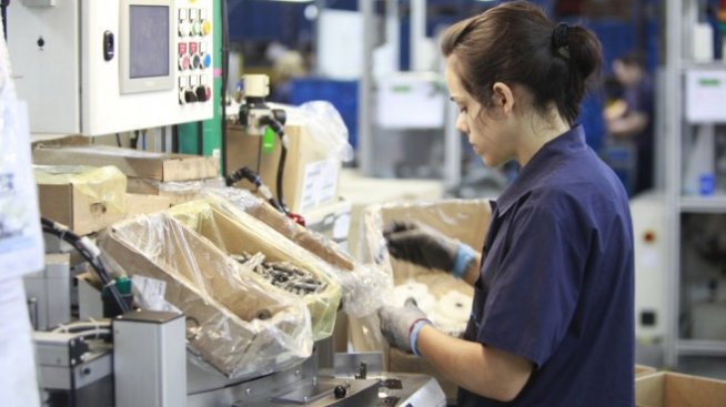 Френският автомобилен доставчик Delfingen инвестира в Румъния