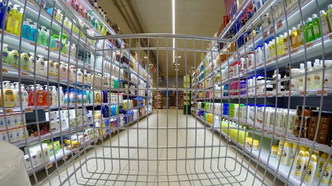 Нелоялни практики установиха властите при търговията с храни у нас