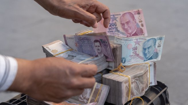 Сирия планира да проведе пълна парична реформа