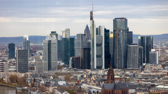 Цените на бизнес имотите в Германия са намалели за четвърта поредна година през 2024 г.