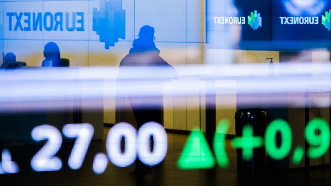 Европейските фондови пазари затварят с ръстове след позитивни данни от САЩ и Китай