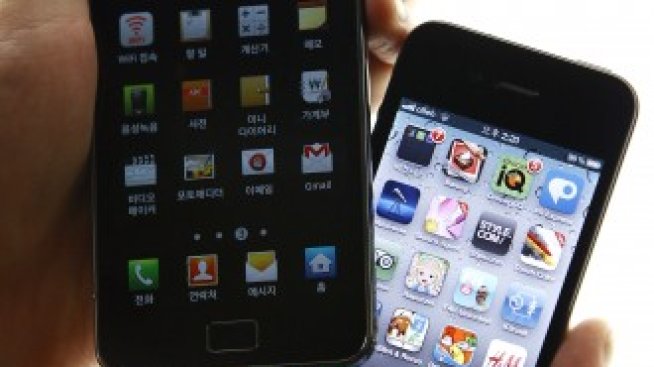 Директорите на Apple и Samsung се срещат днес в съда