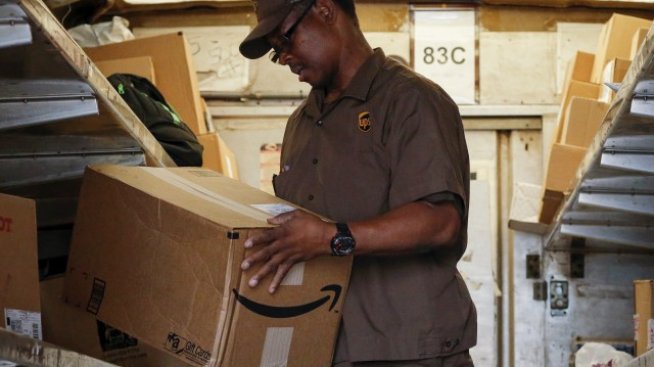 Amazon се отказва от плана си за независима мрежа за доставки