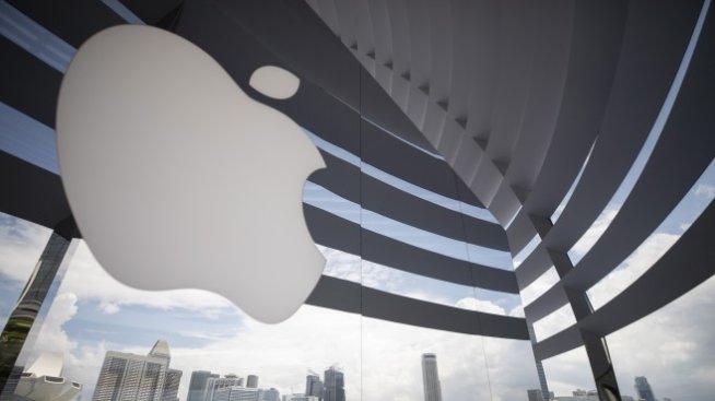 Apple е уязвима към нова порода активисти