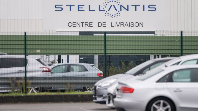 Stellantis улавя пазарната вълна – ще предложи до 36 хибридни модела в Европа