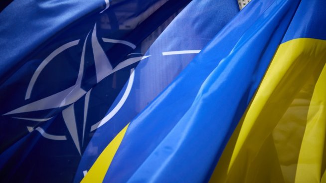 Украйна си гарантира ракети за Patriot, но за батареите още е на "първите стъпки"