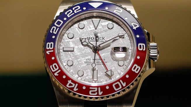 Луксозни часовници за над 1,3 млрд. долара са обявени за изчезнали